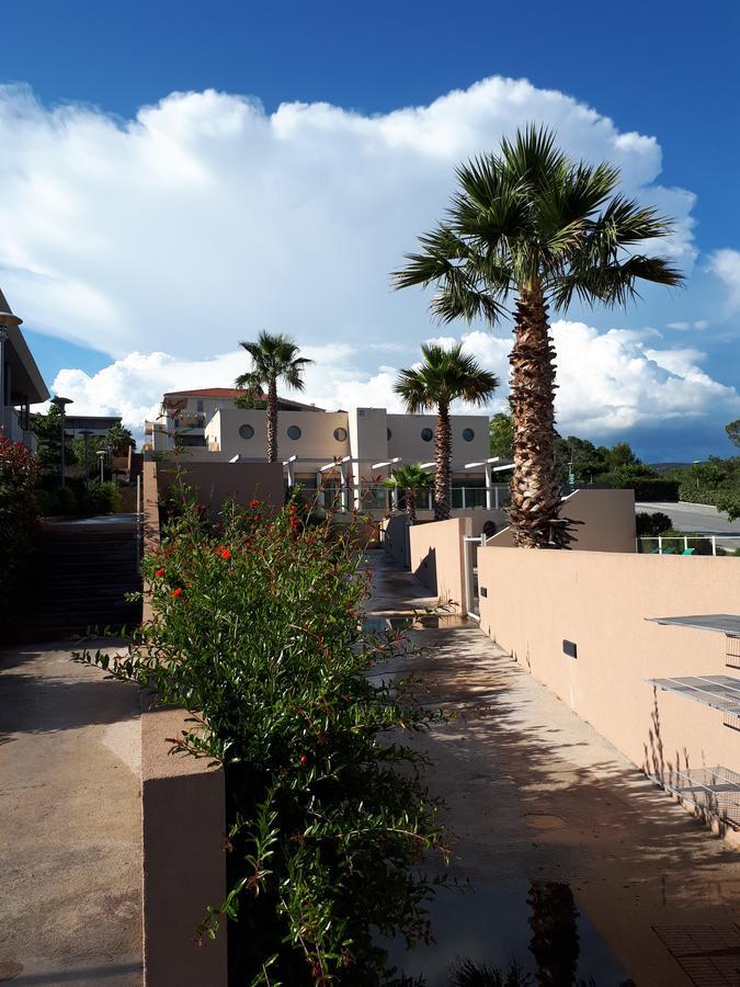 Les Parasols D'Argens Roquebrune-sur Argens Kültér fotó